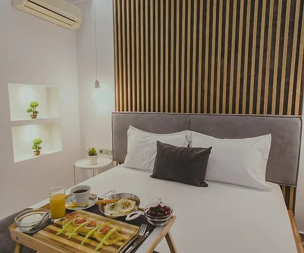 Papagalos Otel Neos Marmaras