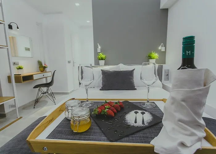 Otel Papagalos Neos Marmaras