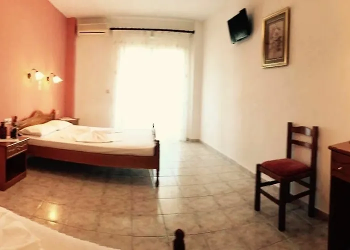 Papagalos Otel Neos Marmaras