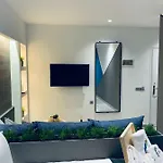 Papagalos 2*
