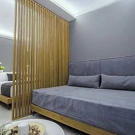 Papagalos Hotel Neos Marmaras