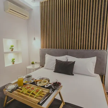 Papagalos Hotel Neos Marmaras