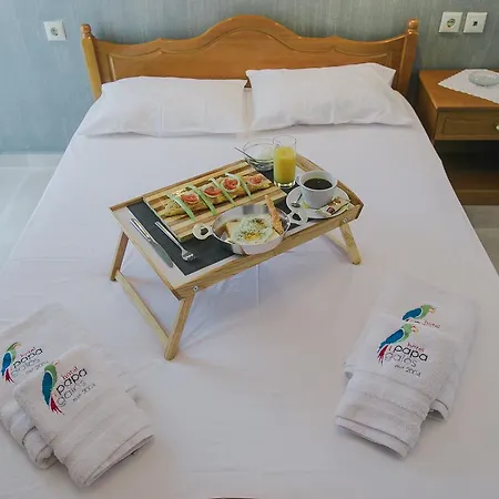 Hotel Papagalos 2*