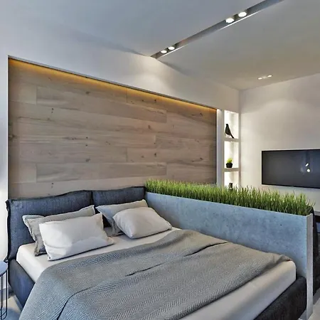 帕帕加罗斯酒店