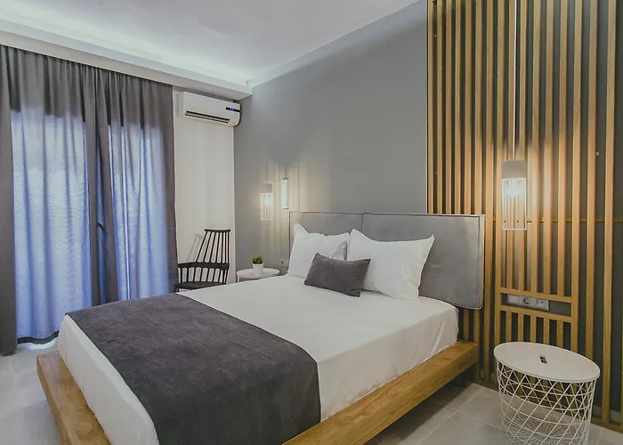 Hotel Papagalos