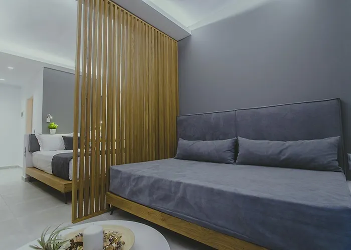Hotel Papagalos 2*