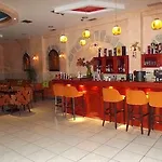 Hotel Papagalos Neos Marmaras
