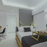 Papagalos Hotel Neos Marmaras