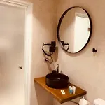Papagalos Hotel 2*