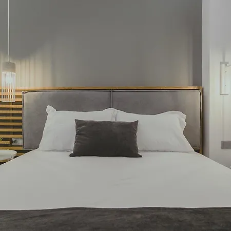 Papagalos Neos Marmaras