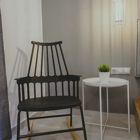 Papagalos 2*